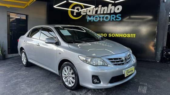 TOYOTA COROLLA 2.0 ALTIS 16V FLEX 4P AUTOMÁTICO